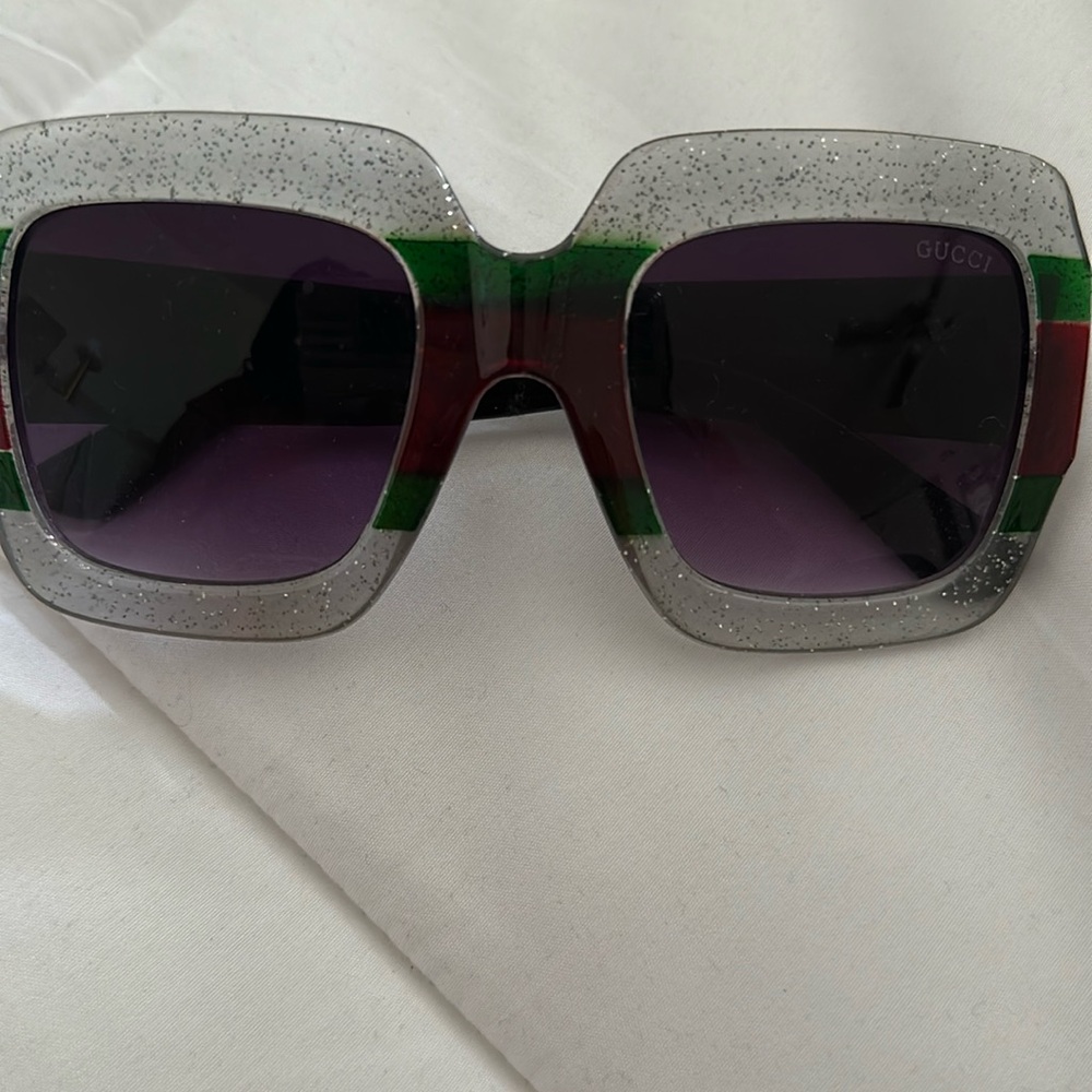 Gucci glitter shades